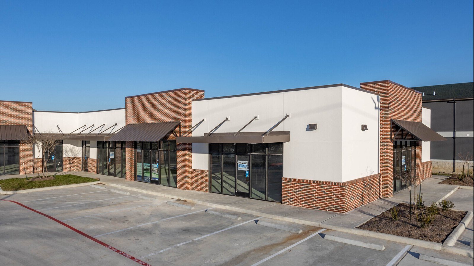 Lynnwood Plaza — Baytown, TX